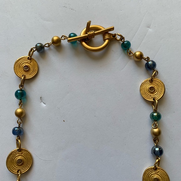 Gold and Blue Stone Necklace - Picture 4 of 5